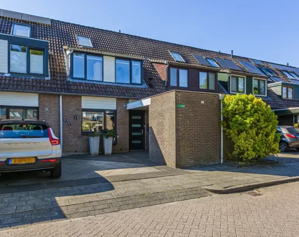 Tussenwoning te koop: Valkenkamp 318, Valkenkamp Maarssen