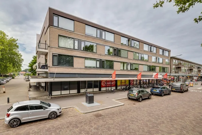 Appartement te koop: Valkenweg 132, Vogelkwartier Apeldoorn