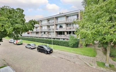 Appartement te koop: Valkhofplein 73, Over het Lange Water Arnhem