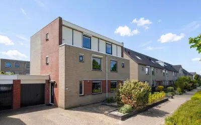 Tussenwoning te koop: Valkkooglaan 88, Oostertocht Noord Heerhugowaard