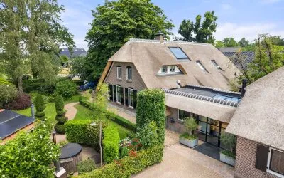 Twee-onder-één-kap te koop: Valkseweg 196, Buitengebied Barneveld Barneveld