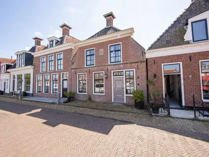 Tussenwoning te koop: Vallaat 28, Makkum Makkum