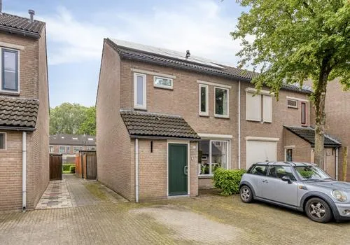 Hoekwoning te koop: van Aerlestraat 27, De Notel Oirschot