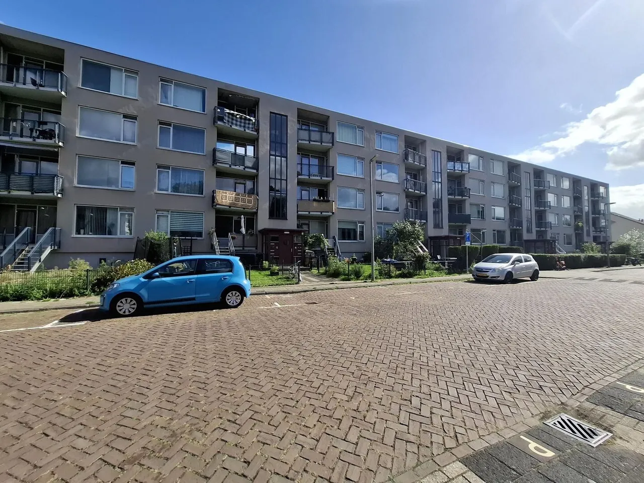 Appartement te koop: Van Almondestraat 78, Dordrecht