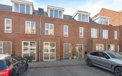 Tussenwoning te koop: van Angerenstraat 17, Soesterberg Kom Soesterberg