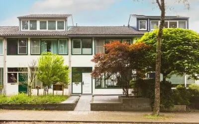 Tussenwoning te koop: Van Anrooylaan 21, Komponistenbuurt Ede