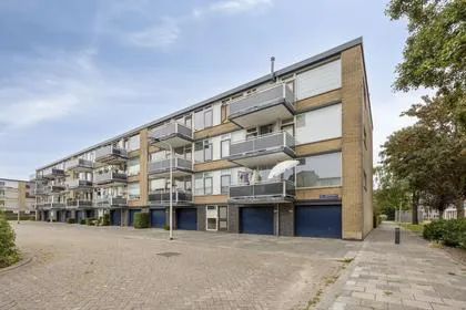 Apartment for sale: Van Anrooystraat 127, Slikkerveer Ridderkerk