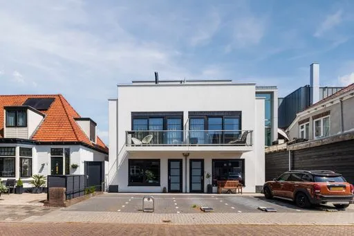 Appartement te koop: Van Aostastraat 1B, Tuindorp Heiloo