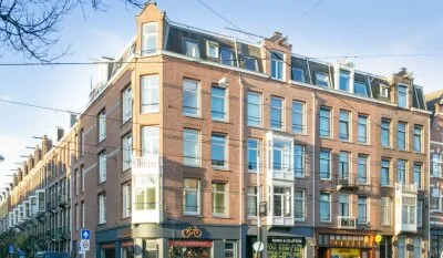 Appartement te huur: Van Baerlestraat 118-3, Hondecoeterbuurt Amsterdam