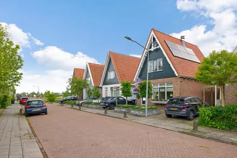 Vrijstaande woning te koop: van Beekstraat 162, Buitengebied Landsmeer
