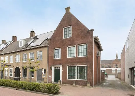 Hoekwoning te koop: Van Bergenplein 13, Noord 2 Etten-Leur
