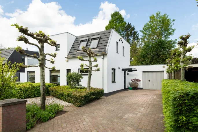 Vrijstaande woning te koop: van Beuningenlaan 1B, Maarsbergen-Dorp Maarsbergen