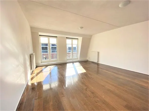 Woning te huur: Van Beuningenstraat, Fannius Scholtenbuurt Amsterdam