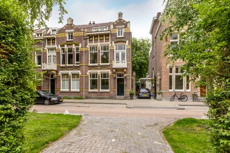 Corner house for sale: van Beverninghlaan 35, Nieuwe Park Oost Gouda