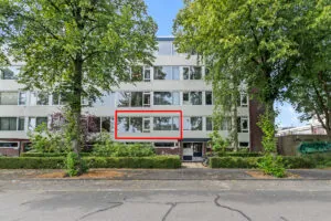 Appartement te koop: van bijnkershoeklaan 137, Utrecht