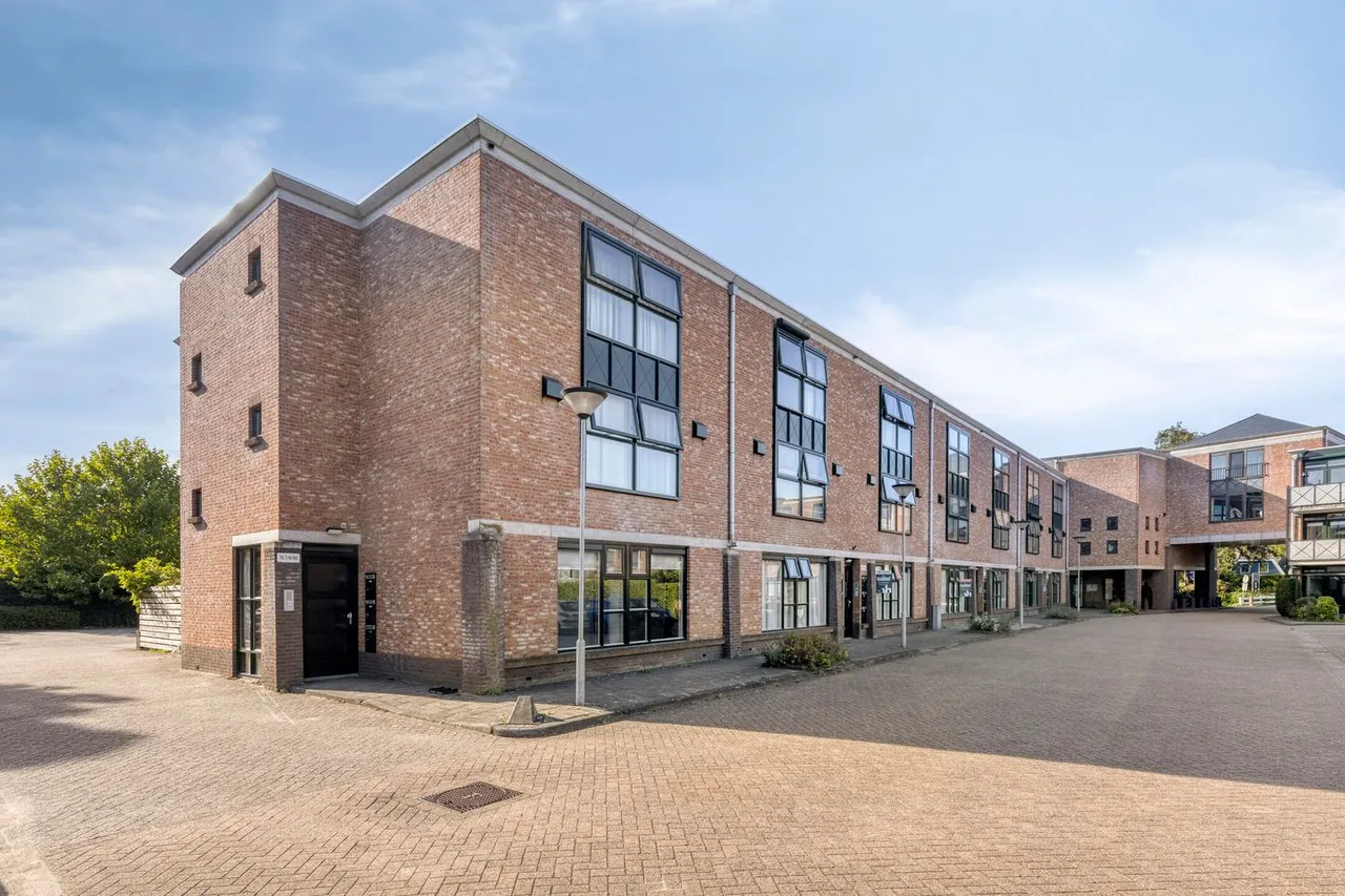Appartement te koop: Van Boetzelaerlaan 76, Hoogland