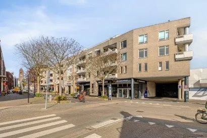 Appartement te koop: Van Boetzelaerstraat 29A, Van Boetzelaerstraat Alphen Aan Den Rijn