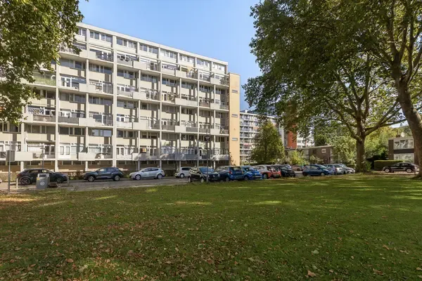 Appartement te koop: Van Bosseplantsoen 113, Dordrecht