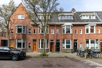 Appartement te koop: Van Bossestraat 90, Ministersbuurt-Oost Delft