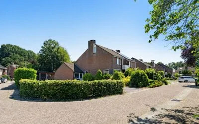 Twee-onder-één-kap te koop: van Bothniaplantsoen 1, Binnenvree Buitenvree Pikveld Coevorden