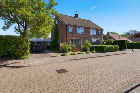 Twee-onder-één-kap te koop: van Bourgondiëlaan 17, Zanddijk Veere