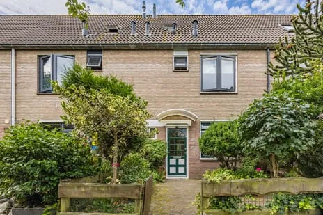 Terraced house for sale: van Brederodestraat 11, Polanen Monster