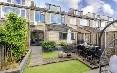 Tussenwoning te koop: van Brederodestraat 38, Kern-Dorp Giessenburg