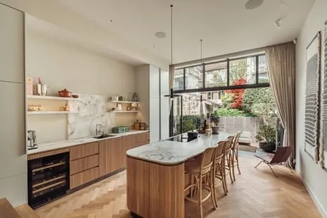 Tussenwoning te koop: Van Breestraat 44, Concertgebouwbuurt Amsterdam