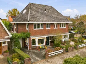 Twee-onder-één-kap te koop: Van Catsstraat 3, Heiloo