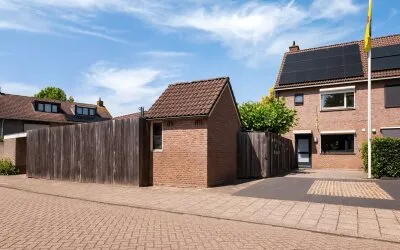 Corner house for sale: van Coeverdenstraat 1, Heeckeren Goor