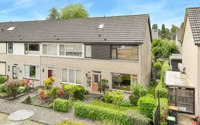 Hoekwoning te koop: van Colsterstraat 16, Geertruidenberg-Noord Geertruidenberg
