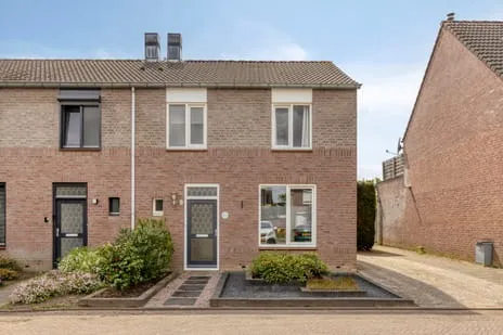 Hoekwoning te koop: van Darthlaan 12, Lottum Lottum