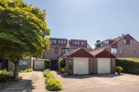 Terraced house for sale: Van de Lagemaathof 37, Wildenburg Leusden