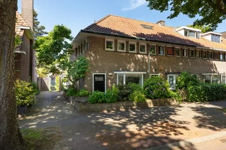 Hoekwoning te koop: Van de Sande Bakhuyzenstraat 63, Liebergen Hilversum