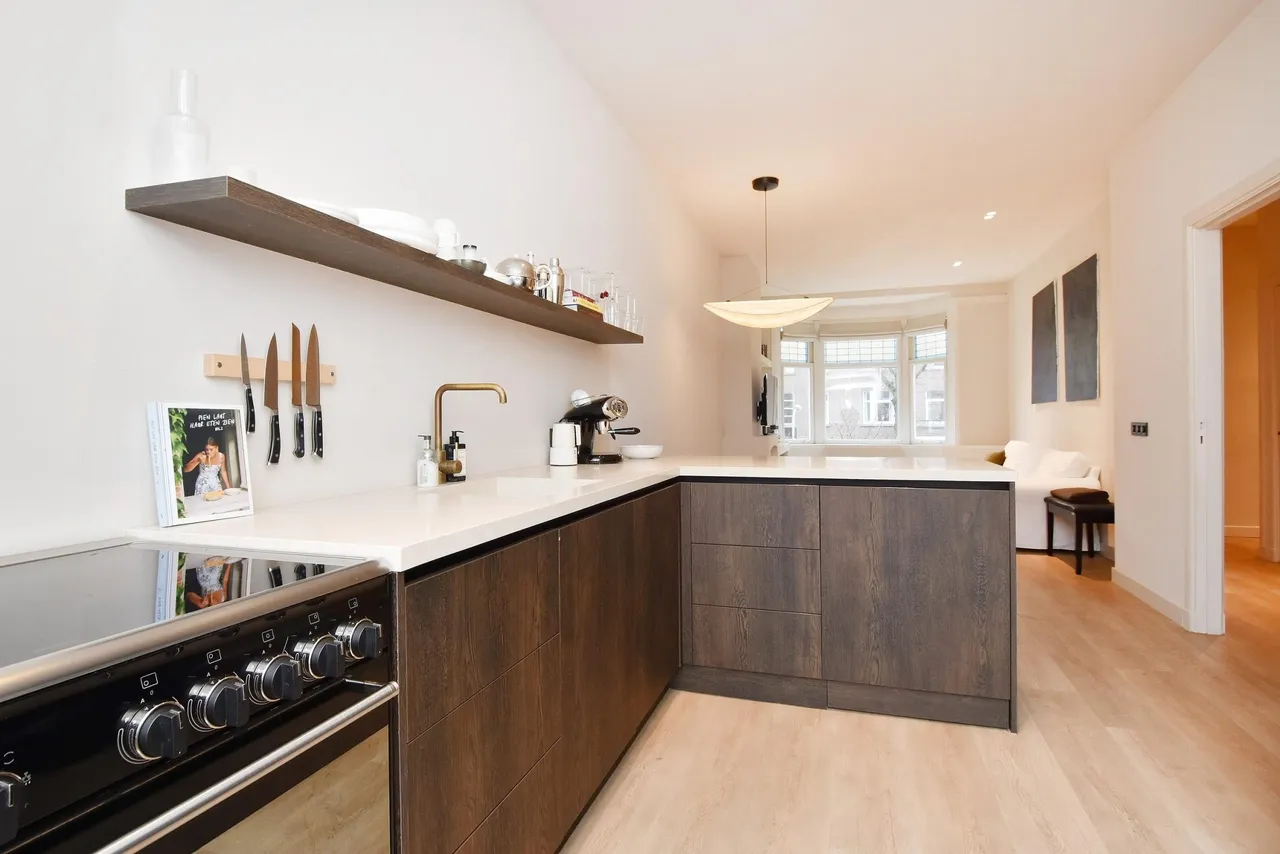 Appartement te koop: van de Wateringelaan 86, Voorburg