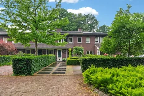 Tussenwoning te koop: Van den Berghlaan 58, Veldwijk Ermelo