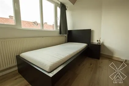 Kamer te huur: Van den Berghstraat, Laakkwartier-Oost 'S-Gravenhage
