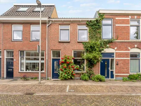 Tussenwoning te koop: Van den Boschstraat 9, Lombok-West Utrecht