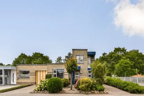 Hoekwoning te koop: Van den Broek-erf 49, Van den Broek-erf en omgeving Dordrecht