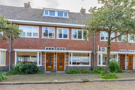 Tussenwoning te koop: Van der Goesstraat 11, Dichterswijk Utrecht