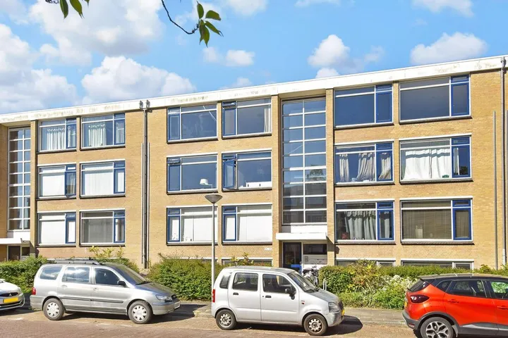 Appartement te koop: Van der Haertstraat 33, Agnetaparkbuurt Delft