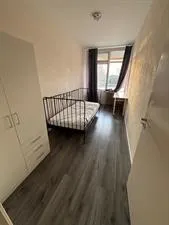 Room for rent: Van der Helmstraat, Het Lage Land Rotterdam