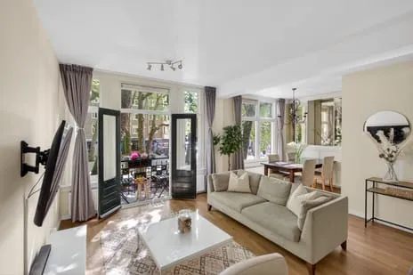 Appartement te koop: Van der Helstplein 10-1, Lizzy Ansinghbuurt Amsterdam