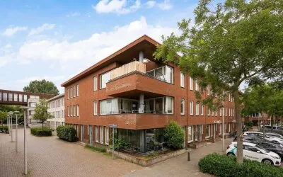 Appartement te koop: Van der Hoogenhof 3, Spoorwijk 'S-Gravenhage