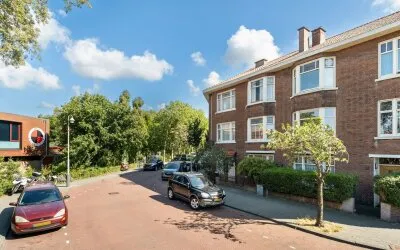 Appartement te koop: Van der Hoopstraat 25, Laakkwartier-West 'S-Gravenhage