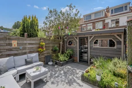 Appartement te koop: Van der Hoopstraat 37, Laakkwartier-West 'S-Gravenhage
