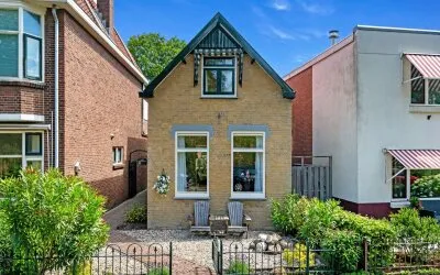 Detached house for sale: Van der Horststraat 20, Binnenstad Maassluis