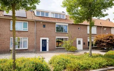 Tussenwoning te koop: van der Horststraat 6, Boekel Boekel