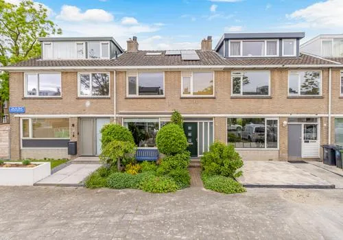 Tussenwoning te koop: Van der Kloot Meyburgstraat 9, Het Lage Land Rotterdam
