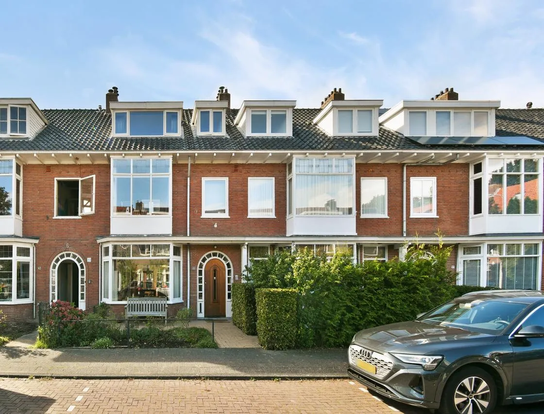 Tussenwoning te koop: Van der Veerelaan 33, Amstelveen
